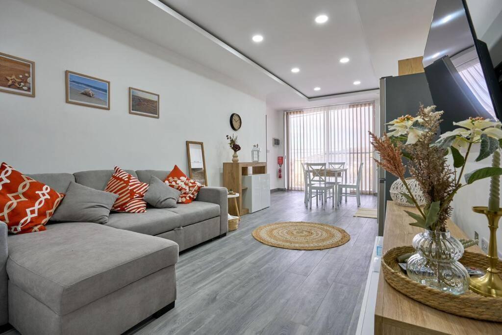 Two Bedroom Apartment In Xemxija, St. Paul'S Bay Exterior photo